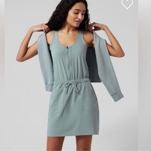 COPY - ATHLETA Expedition Dress